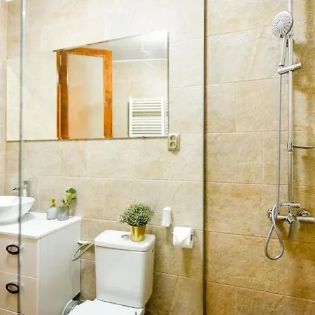Yellowboot Boutique Old Town Apartment *