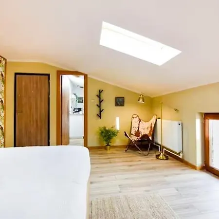 Apartment Yellowboot Boutique Old Town *