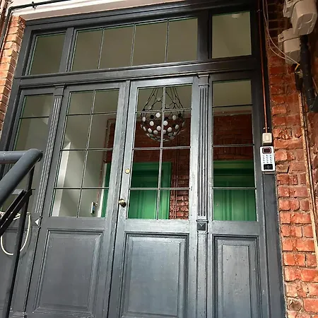 Yellowboot Boutique Old Town